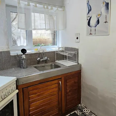 Old-timer 2 Apartment Warna