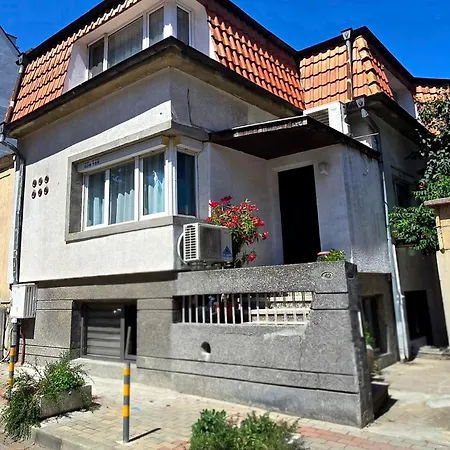 Apartment Old-timer 2 *